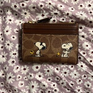 Coach Tan/Brown Snoopy Mini Skinny ID Wallet